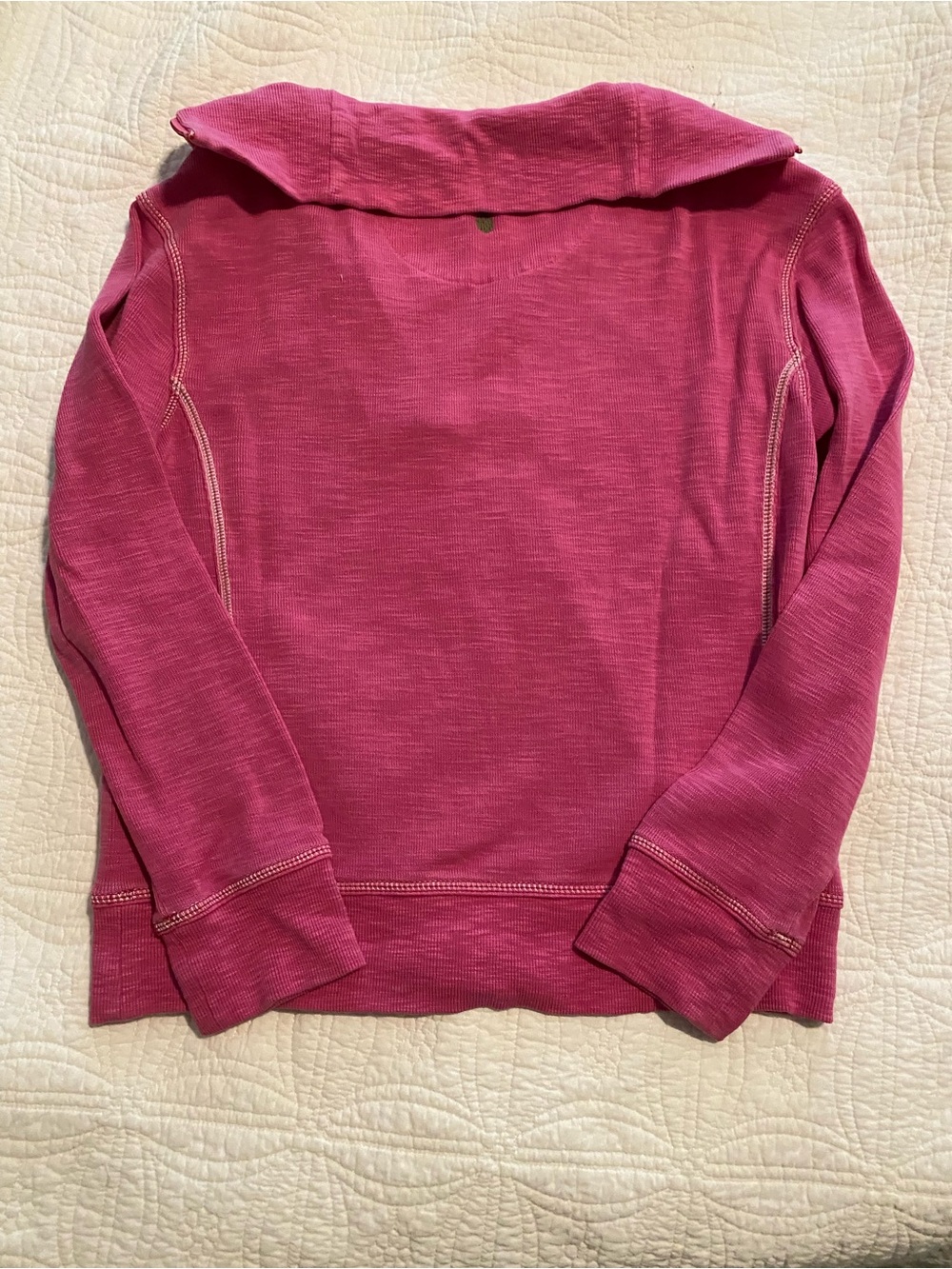 Tommy Bahama fuchsia half-zip pullover - Picture 5 of 6